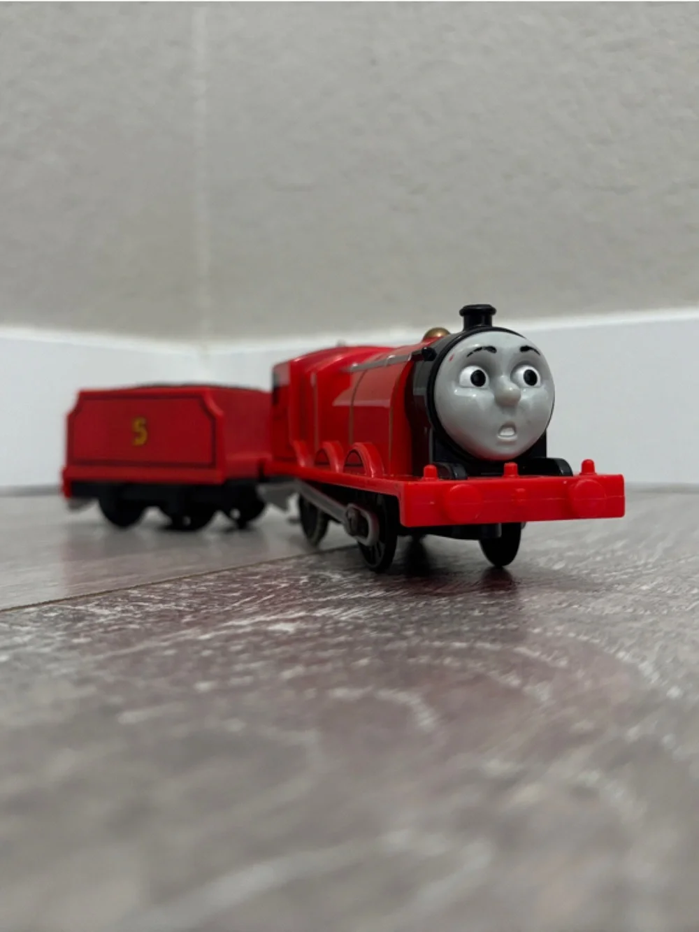 Scared James - Motorized Trackmaster Thomas & Friends